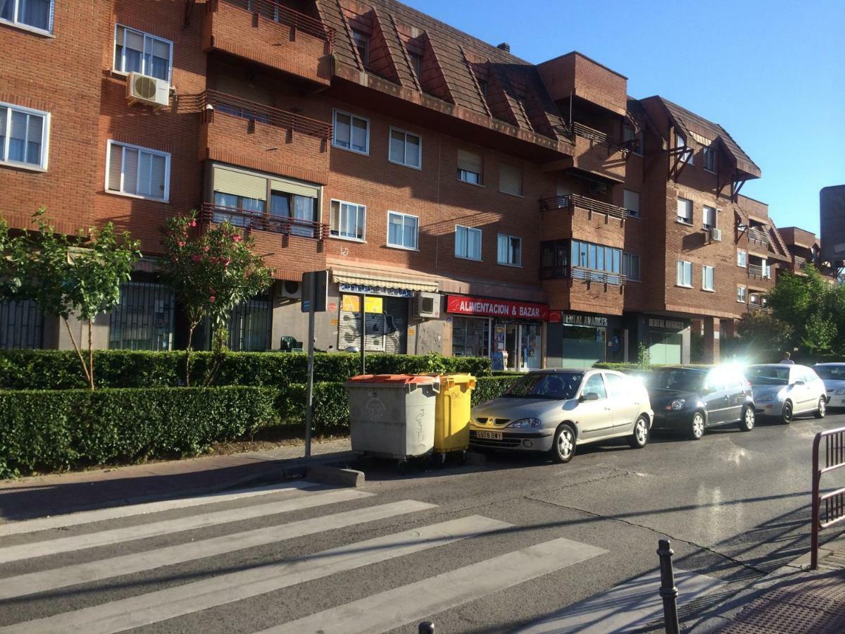 Vivienda Familiar Con Jardin Junto A Ifema Apartment Madrid Ngoại thất bức ảnh