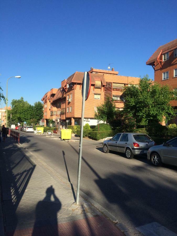 Vivienda Familiar Con Jardin Junto A Ifema Apartment Madrid Ngoại thất bức ảnh