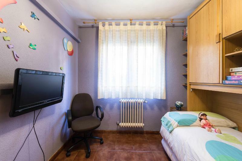Vivienda Familiar Con Jardin Junto A Ifema Apartment Madrid Ngoại thất bức ảnh
