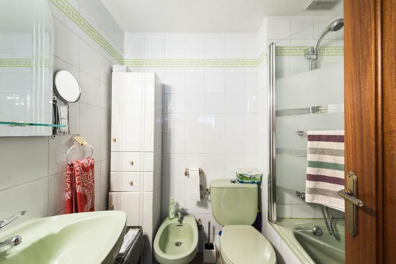 Vivienda Familiar Con Jardin Junto A Ifema Apartment Madrid Ngoại thất bức ảnh